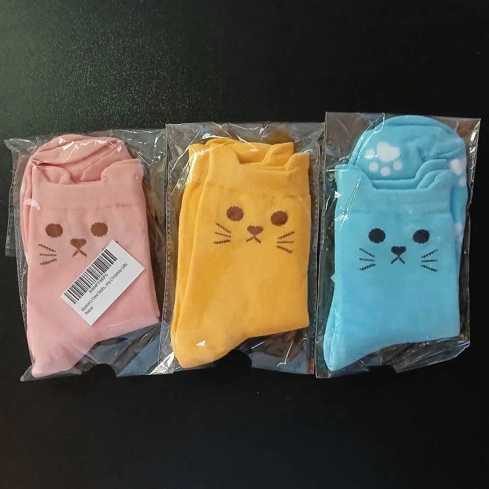 Women's Cat Socks 3 Pair Blue Pink Yellow New In Pack